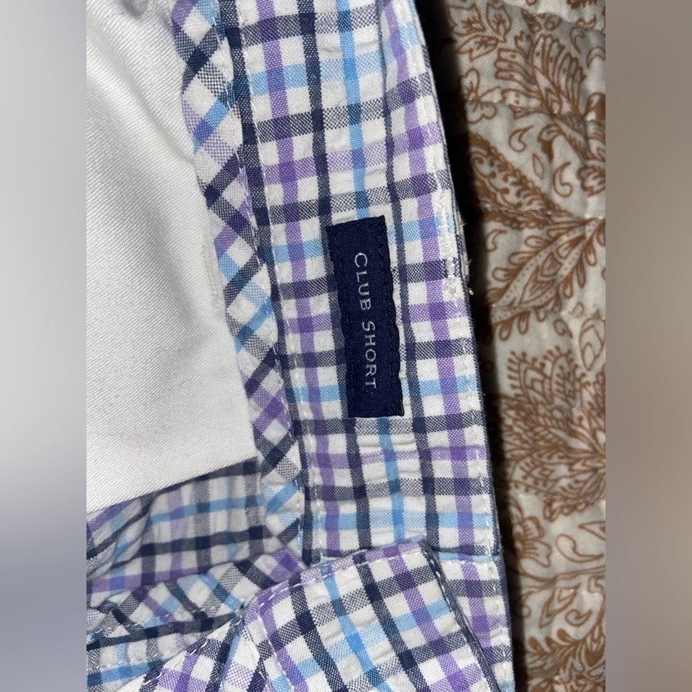 Vineyard Vines Men's 33 Plaid Shorts - Blue and Purple - Picture 5 of 7